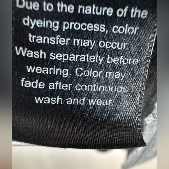 Refined Canvas Long Live Cowboys Grey Wash T-shirt Women’s Small Tee NWT Top - Picture 9 of 10